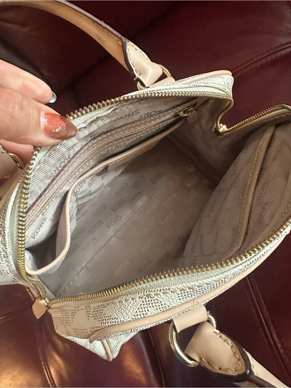 EUC Michael Kors Beige and Cream Signature Mini Satchel - Picture 6 of 13